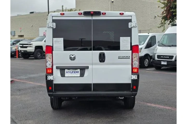 $27492 : Ram ProMaster 2023 2500 136 image 6