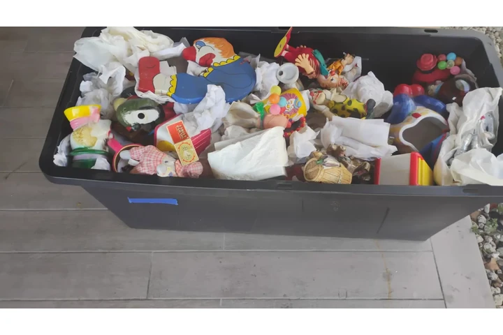 $600 : LOTE de Payasos de Ceramica image 5