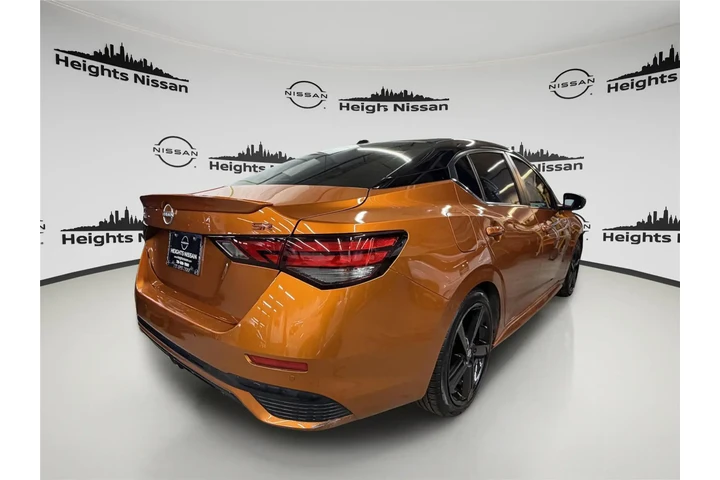 $19890 : Nissan Sentra 2024 SR 4dr Se image 2