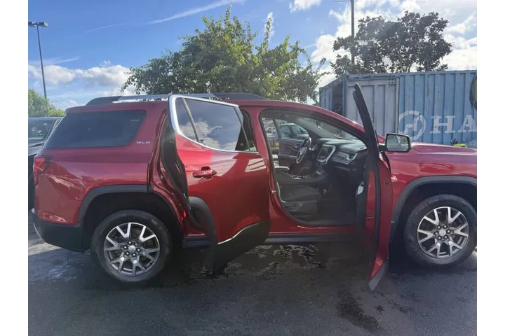 $22999 : 2022 GMC Acadia SLE image 5