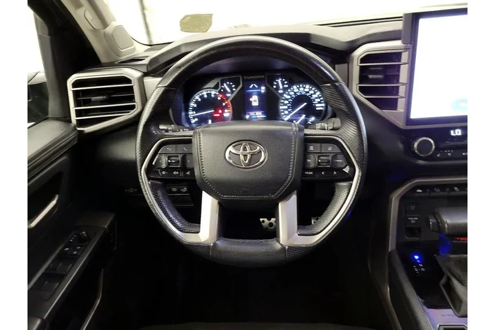 $39998 : Toyota Tundra 2022 4x4 Limit image 10