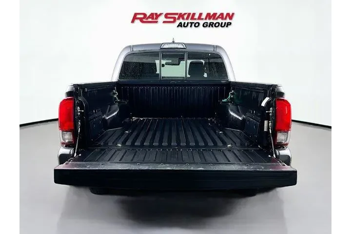 $22880 : Toyota Tacoma 2018 4x2 SR 4d image 9