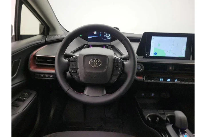 $34998 : Toyota Prius Plug-in Hybrid image 10