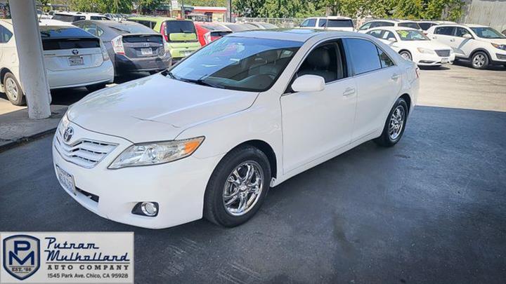 2011 Camry XLE image 5