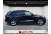 $26968 : Ford Explorer 2023 AWD XLT 4 thumbnail