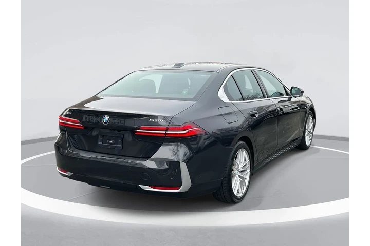 $38490 : BMW 5 Series 2024 AWD 530i x image 6