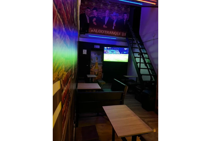 Se Vende Bar image 1