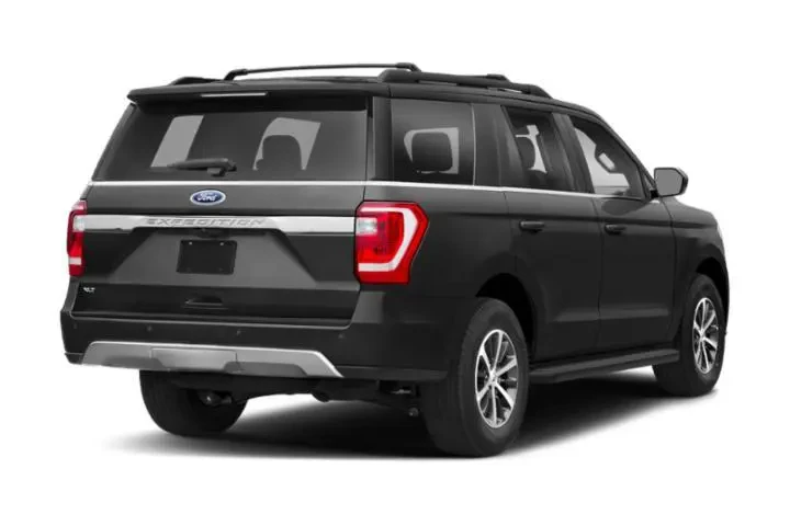 $31985 : Ford Expedition 2019 4x4 XLT image 3