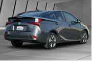 $18500 : Toyota Prius 2019 XLE 4dr Ha thumbnail