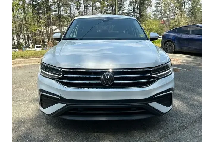 $19992 : Volkswagen Tiguan 2024 S 4dr image 2