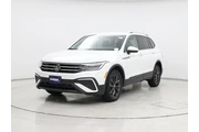$22998 : Volkswagen Tiguan 2024 SE 4d thumbnail