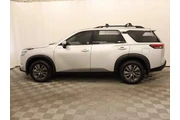 $23528 : Nissan Pathfinder 2022 SV 4d thumbnail