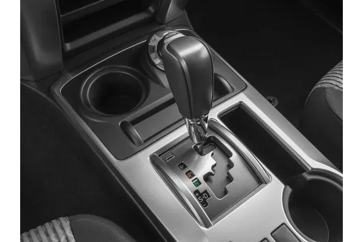 $22982 : Toyota 4Runner 2016 4x4 SR5 image 10