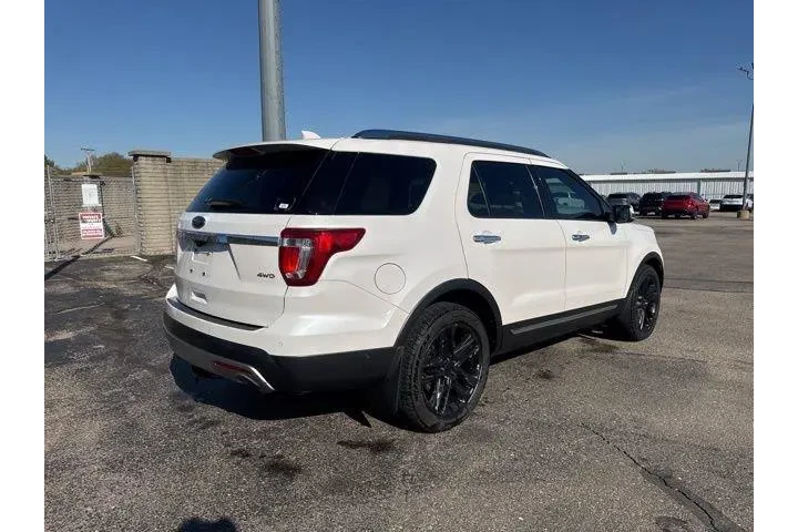 $16982 : Ford Explorer 2017 AWD Limit image 7