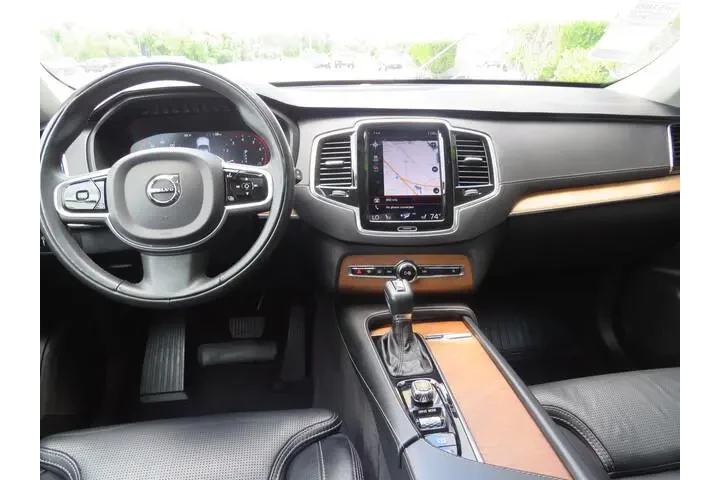 $36491 : Volvo XC90 2020 AWD T6 Inscr image 10
