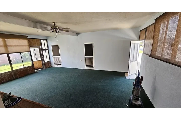 $2200 : ALL UTILITIES INCLUDED‼️ image 6