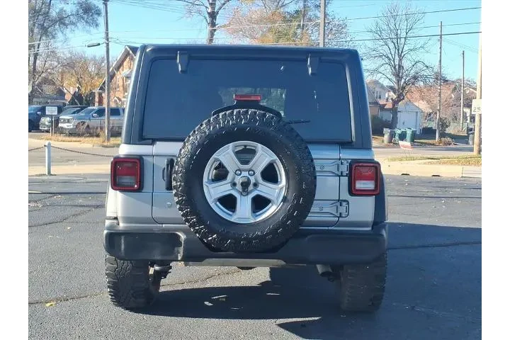 Jeep Wrangler Unlimited 2018 image 5