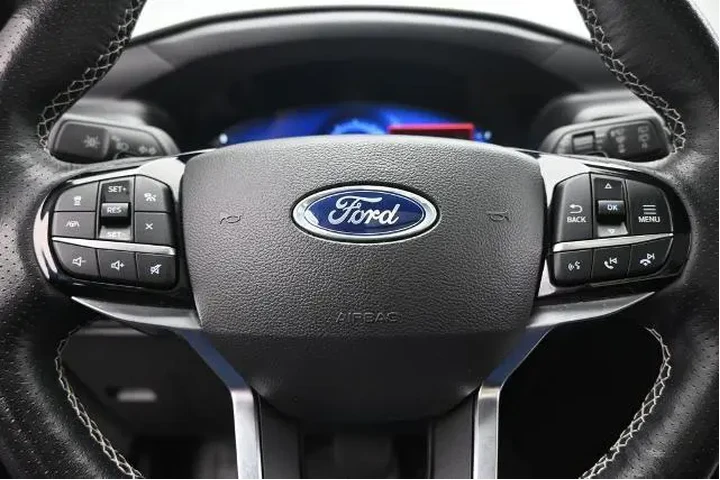 $38610 : Ford Explorer 2023 AWD ST 4d image 10