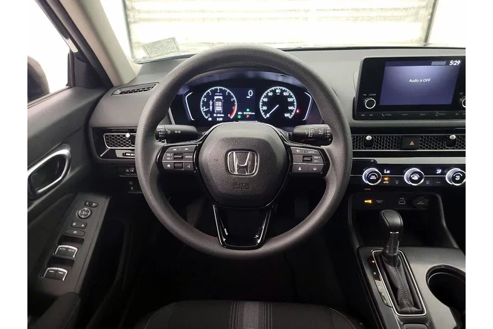 $24998 : Honda Civic 2023 LX 4dr Hatc image 10