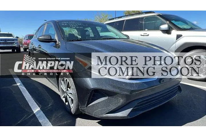 $22984 : Kia Forte 2024 LXS 4dr Sedan image 1