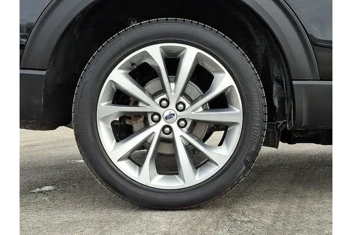 $39900 : Ford Explorer 2023 AWD Plati image 8