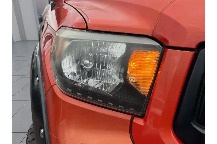 $28995 : Toyota Tundra 2015 4x4 SR5 4 image 6