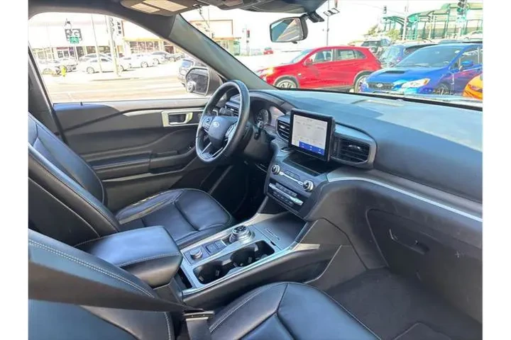 $22988 : Ford Explorer 2020 AWD XLT 4 image 10