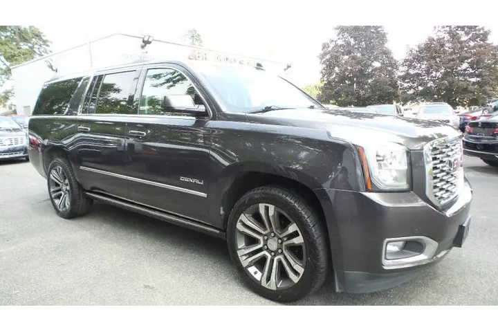 $19900 : 2018 GMC Yukon XL Denali image 3