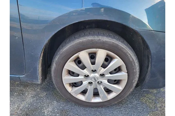 $8492 : Nissan Sentra 2015 S 4dr Sed image 7