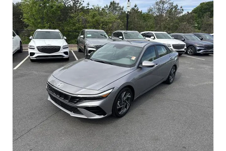 $25377 : Hyundai ELANTRA 2025 SEL Con image 3