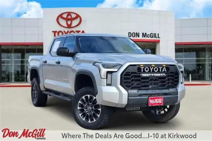 $39997 : Toyota Tundra 2022 4x2 SR5 4 image 1
