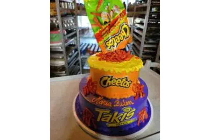 SOLICITO PASTELEROS image 6