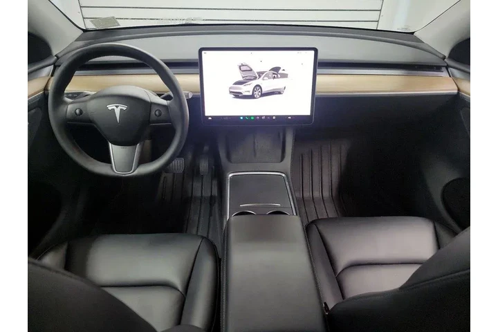 $32998 : Tesla Model Y 2023 AWD 4dr C image 9