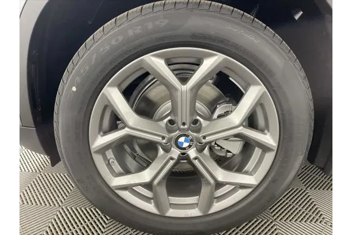 $36943 : BMW X3 2023 AWD xDrive30i 4d image 8