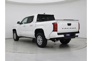 $34998 : Toyota Tacoma 2025 4x2 SR5 4 thumbnail