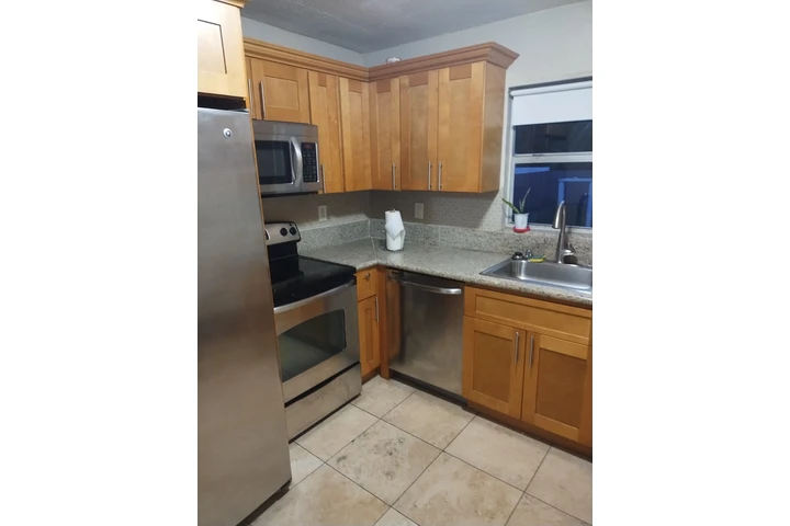 $600 : HABITACIÓN CENTRICA PARA DAMA image 4