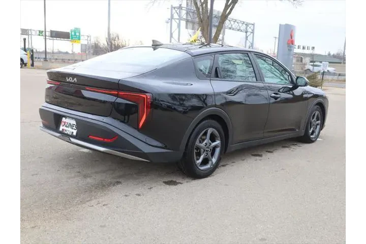 $18877 : Kia K4 2025 LXS 4dr Sedan image 10