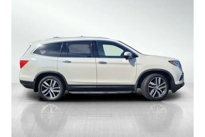 $18587 : Honda Pilot 2016 Touring 4dr image 3