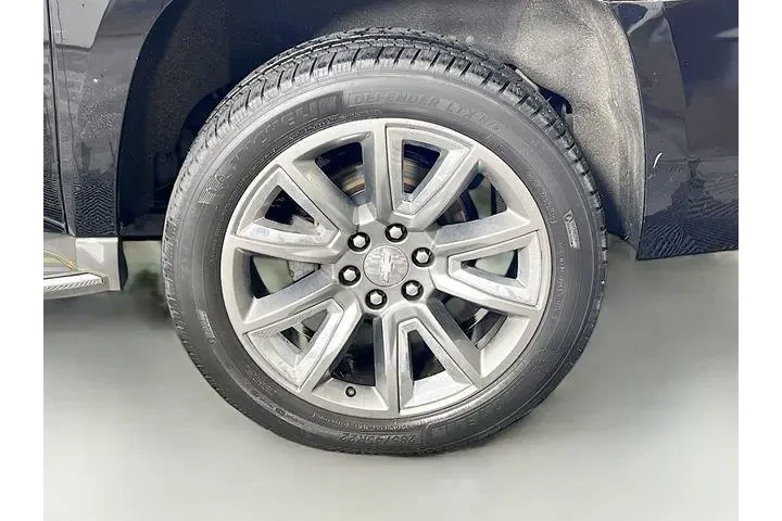 $21975 : Chevrolet Suburban 2016 4x4 image 10