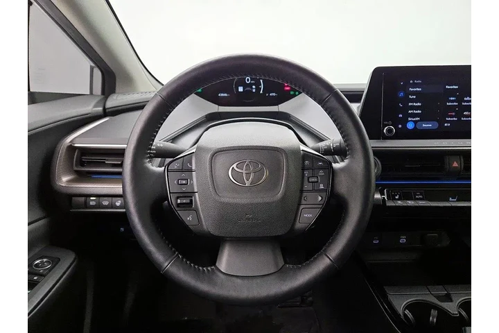 $27998 : Toyota Prius 2023 XLE 4dr Ha image 10