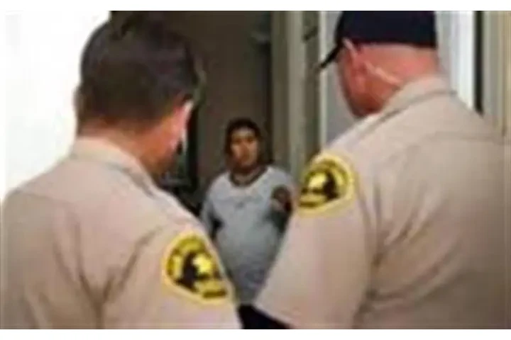 >$299< AYUDA LEGAL PARA DUENOS image 10