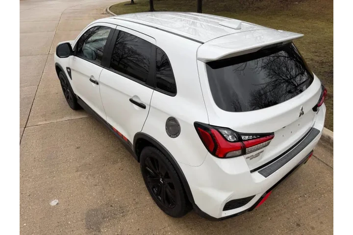 $15995 : 2020 Outlander Sport ES image 5