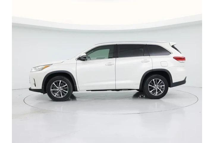 $27998 : Toyota Highlander 2017 XLE 4 image 3