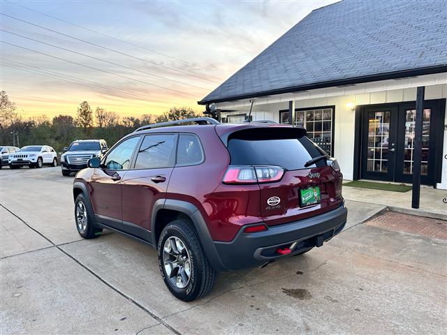 $18995 : 2019 Cherokee image 7