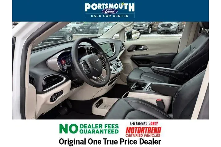 $28995 : Chrysler Pacifica 2024 Touri image 4