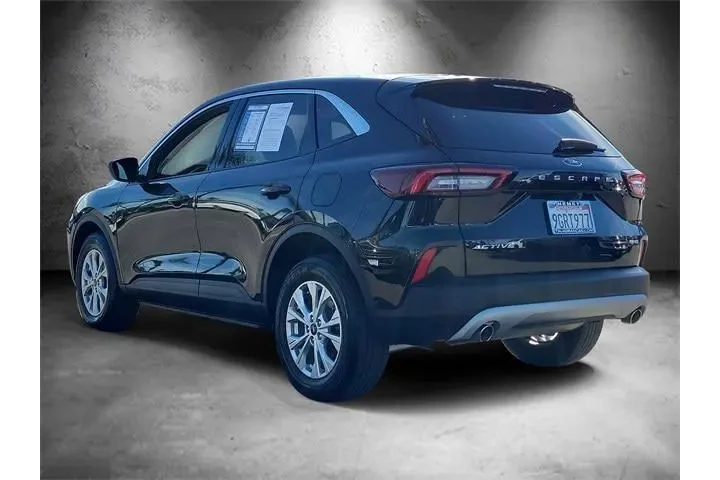 $21599 : Ford Escape 2023 AWD Active image 4