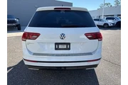 $19515 : Volkswagen Tiguan 2021 SE 4d thumbnail