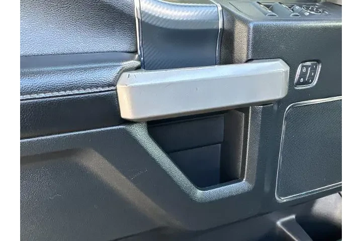 $29485 : Ford F-150 2018 4x4 King Ran image 10