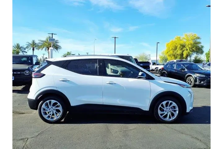 $18246 : Chevrolet Bolt EUV 2023 LT 4 image 7