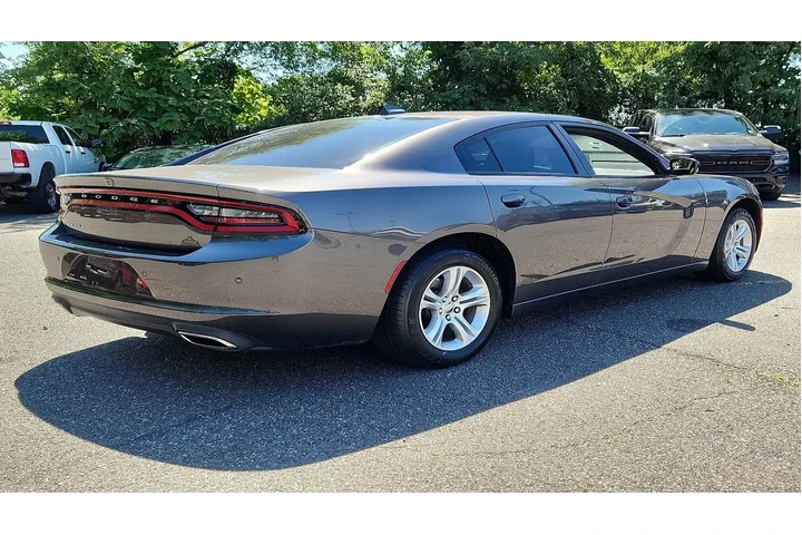 $19799 : Dodge Charger 2023 SXT 4dr S image 5
